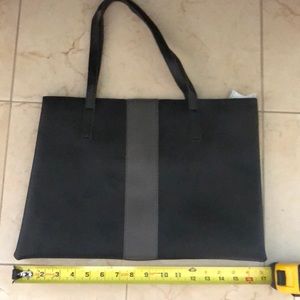 Vince Camuto tote